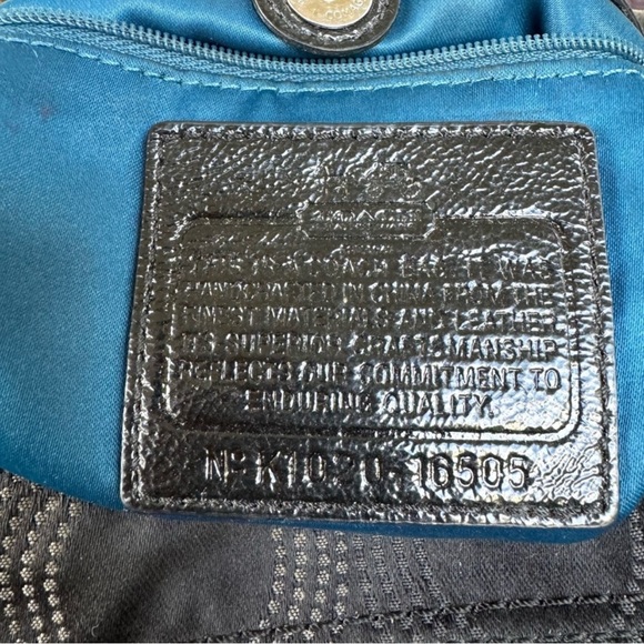 Coach CC Signature Madison Black Satin Shoulder Bag Tote Women’s - Picture 6 of 6